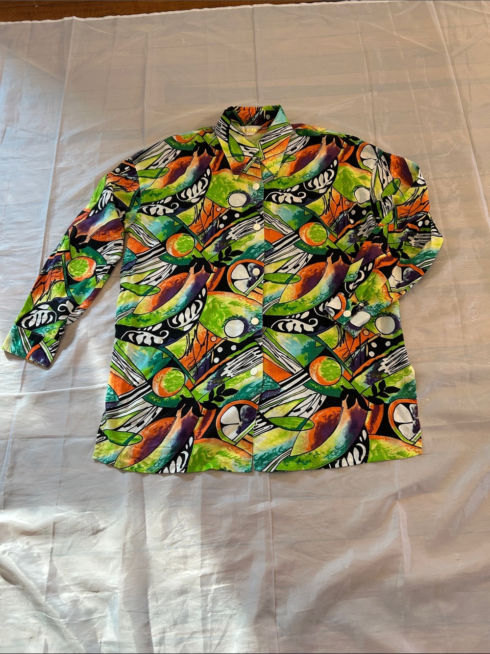 Love Vibrant Abstract-Print Lightweight Shirt Jacket in Green, Orange & Black